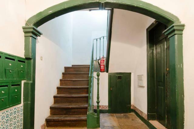 Apartments Alfama Lisbon Center Luaran gambar